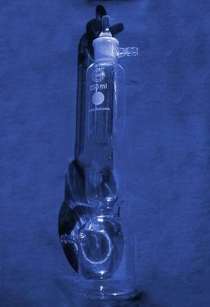 玻璃儀器,實(shí)驗室設(shè)備,實(shí)驗室儀器,氣體干燥塔