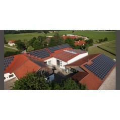 專業(yè)承接家用光伏屋頂安裝方案設(shè)計、電站施工建設(shè)、后期運行維護(hù)