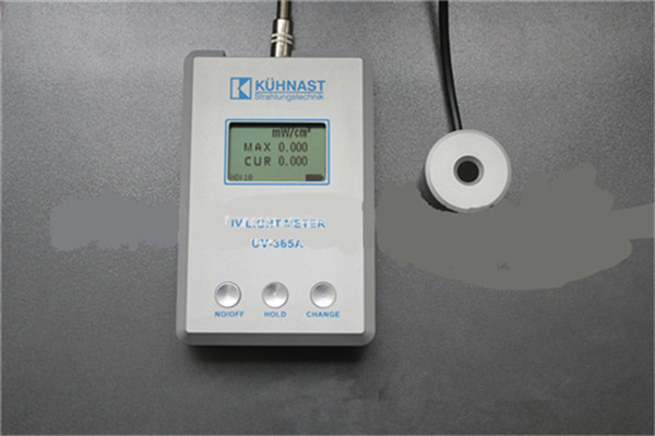 德國KUHNAST UV-365A 紫外強(qiáng)度計
